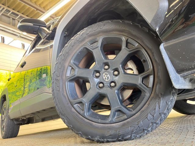 TOYOTA RAV4 4WD 2021