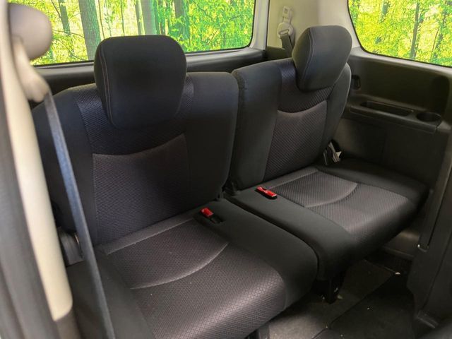 NISSAN SERENA  S-HYBRID 2013