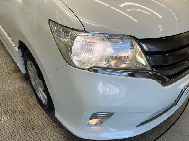 NISSAN SERENA  S-HYBRID 2013