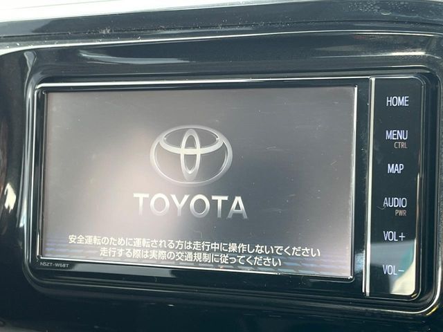 TOYOTA HILUX 4WD 2023