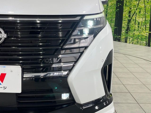 NISSAN SERENA  WG 4WD 2023