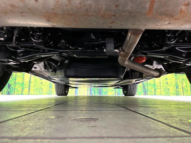 TOYOTA HARRIER HYBRID 2021