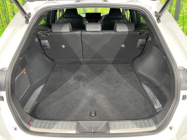 TOYOTA HARRIER HYBRID 2023