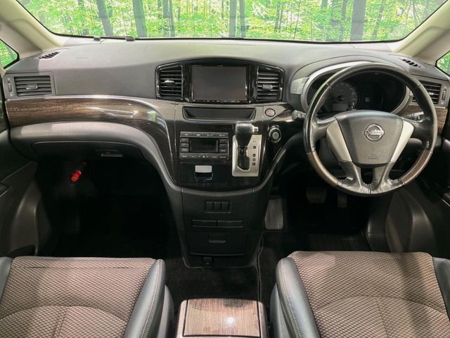 NISSAN ELGRAND 2013