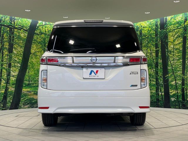 NISSAN ELGRAND 2013
