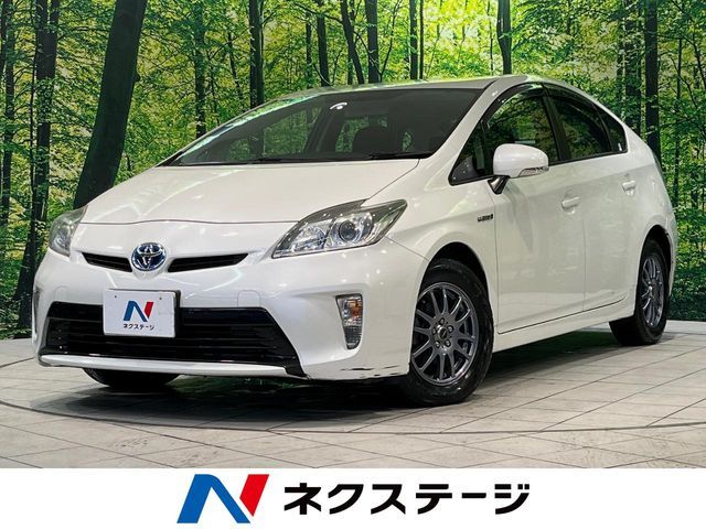 TOYOTA PRIUS 2013