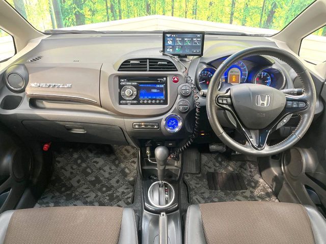 HONDA FIT SHUTTLE HYBRID 2012