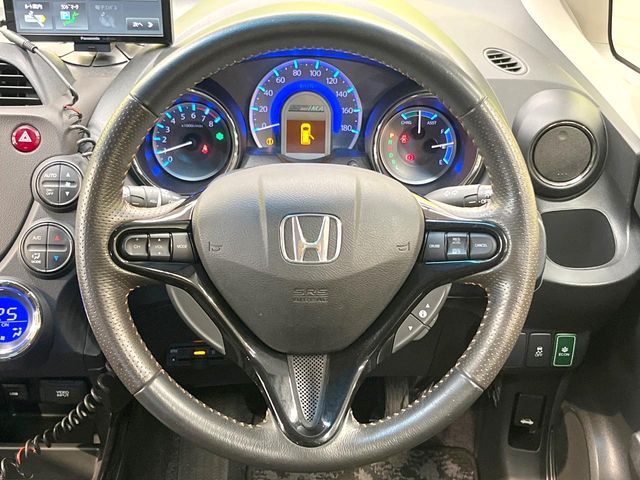 HONDA FIT SHUTTLE HYBRID 2012