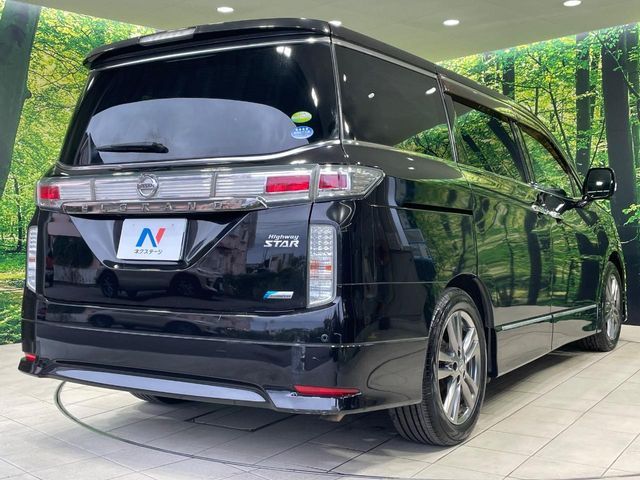 NISSAN ELGRAND 2012