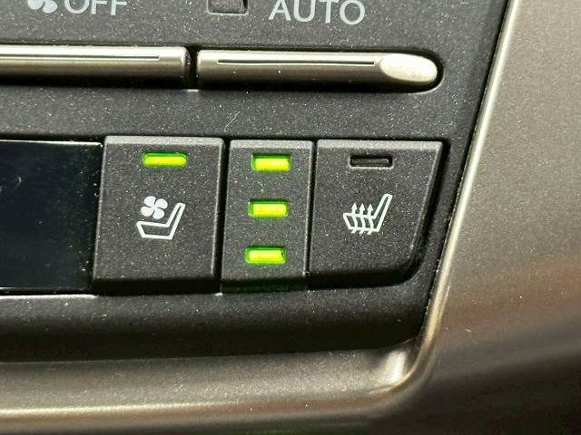 TOYOTA LEXUS NX300h AWD 2018