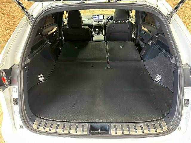 TOYOTA LEXUS NX300h AWD 2018