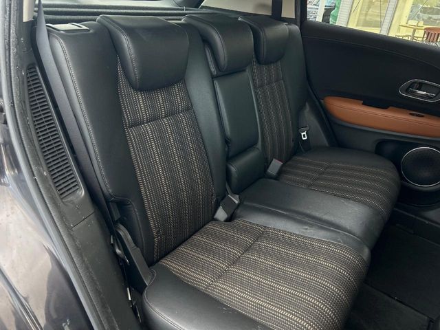 HONDA VEZEL HYBRID 2016