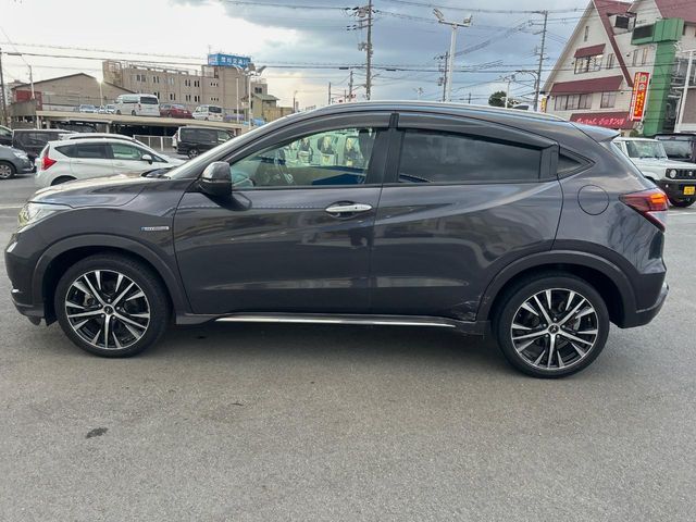HONDA VEZEL HYBRID 2016