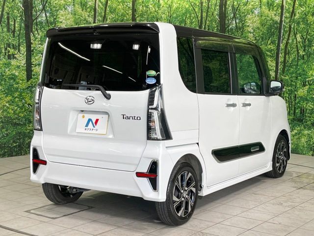 DAIHATSU TANTO CUSTOM 2020