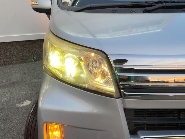 DAIHATSU MOVE CUSTOM 2013