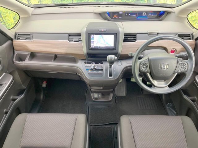 HONDA FREED 2020
