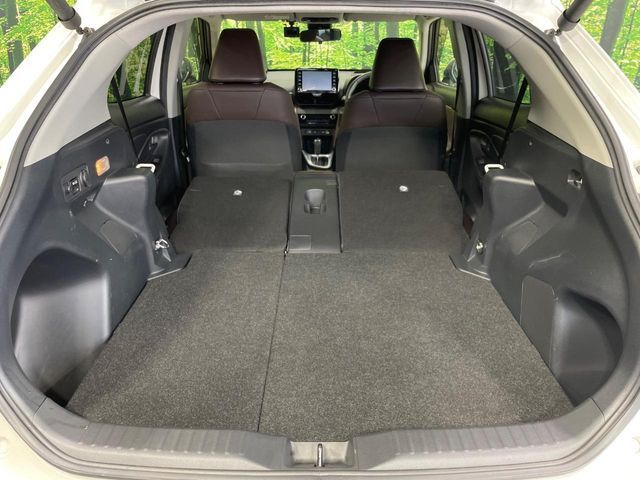 TOYOTA YARIS CROSS HYBRID 2022