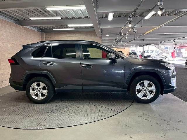 TOYOTA RAV4 4WD 2019