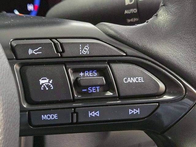 TOYOTA YARIS CROSS HYBRID 2022