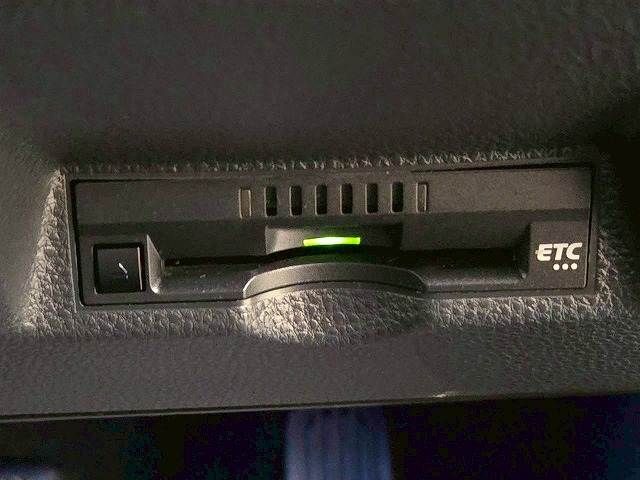 TOYOTA YARIS CROSS HYBRID 2022