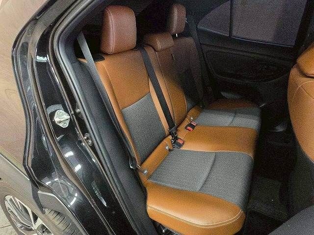 TOYOTA YARIS CROSS HYBRID 2022