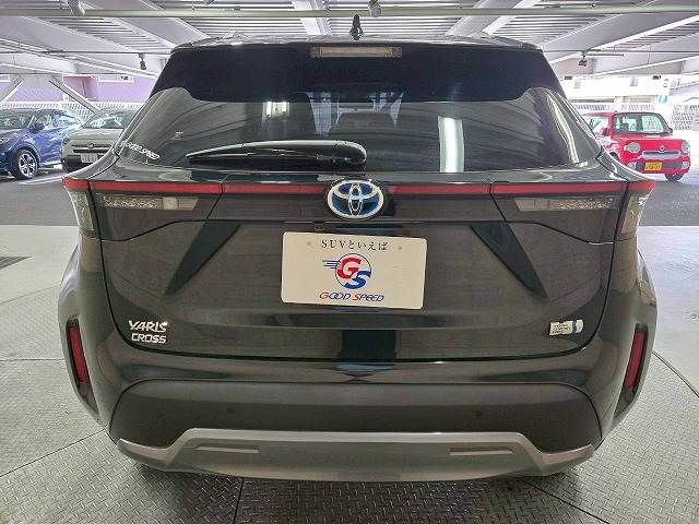 TOYOTA YARIS CROSS HYBRID 2022