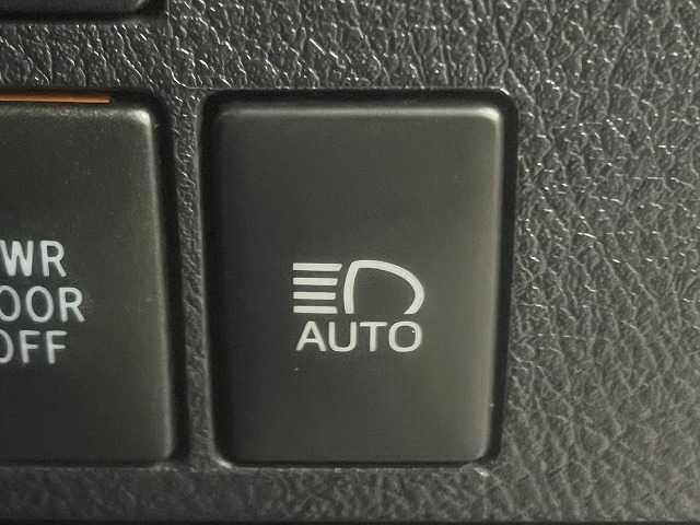 TOYOTA VELLFIRE 2020