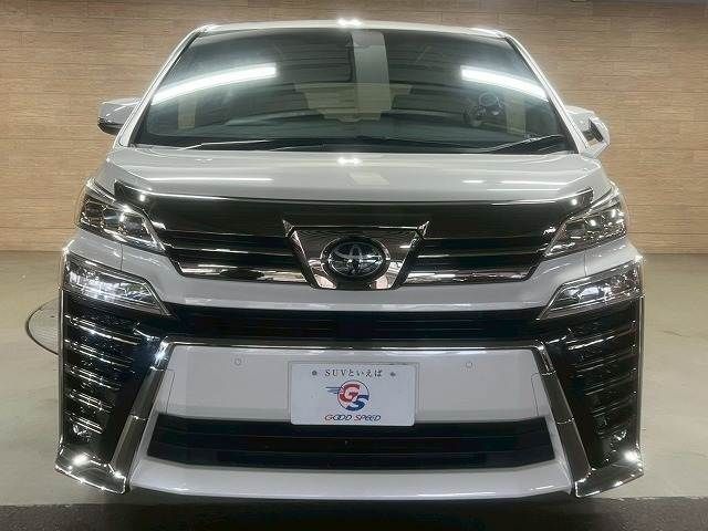 TOYOTA VELLFIRE 2020