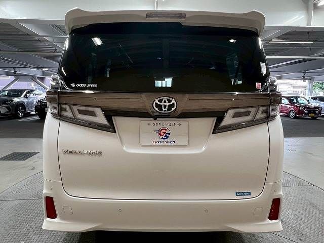 TOYOTA VELLFIRE 2020