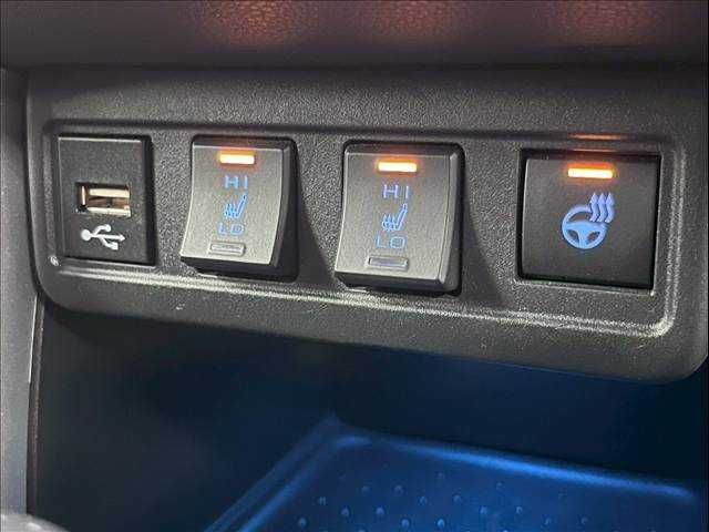 TOYOTA COROLLA CROSS HYBRID 2022