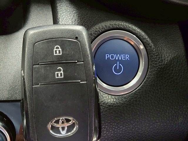 TOYOTA YARIS CROSS HYBRID 2022