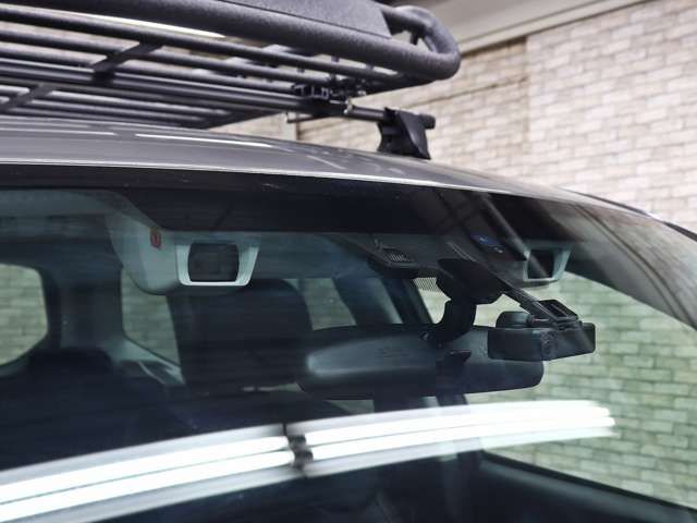 SUBARU FORESTER 2017