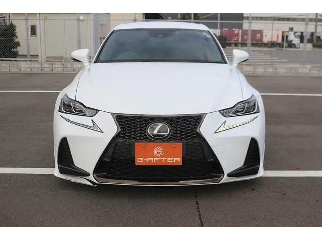 TOYOTA LEXUS IS300 2017