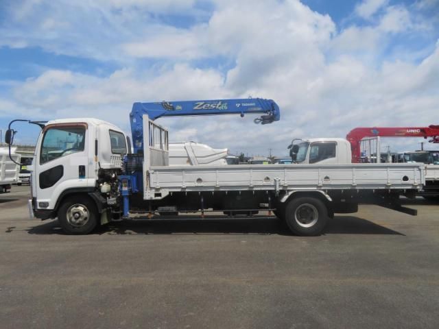 ISUZU FORWARD 2012