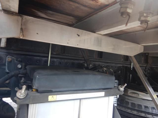 MITSUBISHI CANTER 2014