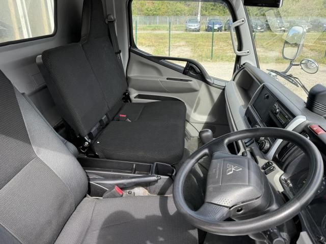 MITSUBISHI CANTER 2020