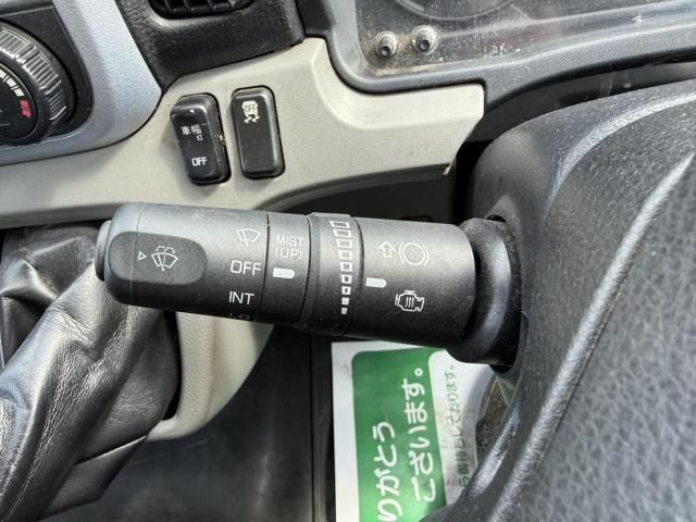 MITSUBISHI CANTER 2020