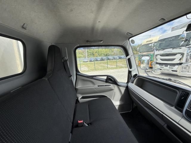 MITSUBISHI CANTER 2020