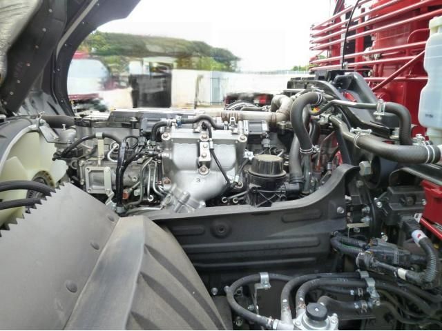 MITSUBISHI FUSOU FIGHTER 2025