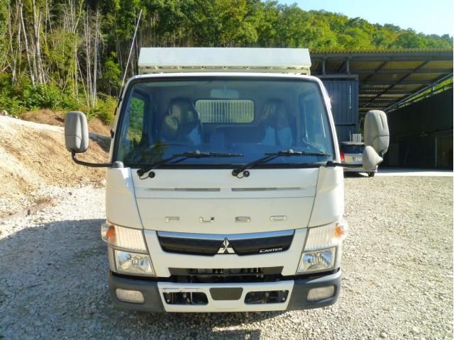 MITSUBISHI CANTER 2020