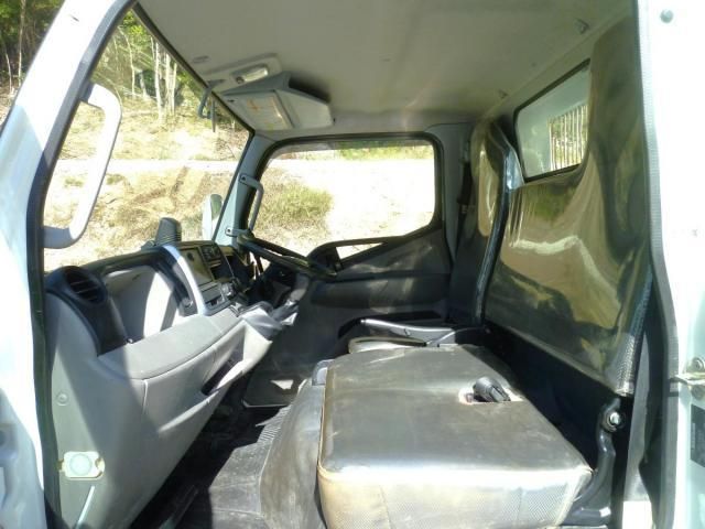 MITSUBISHI CANTER 2020