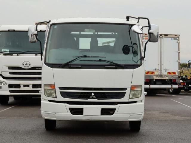 MITSUBISHI FUSOU FIGHTER 2011