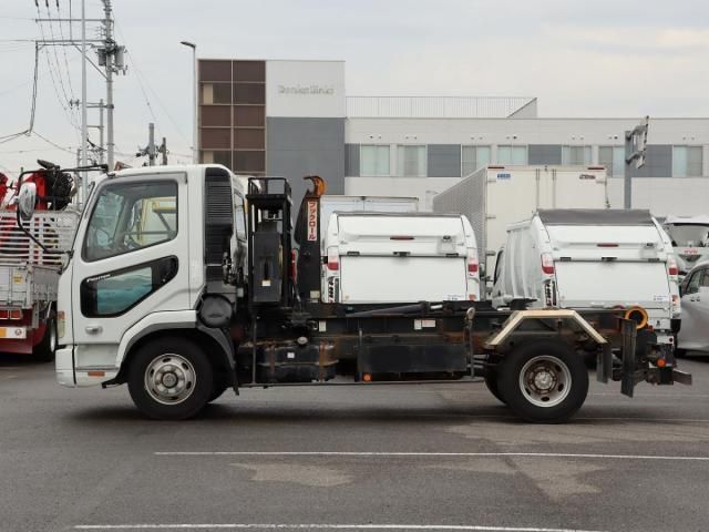 MITSUBISHI FUSOU FIGHTER 2011