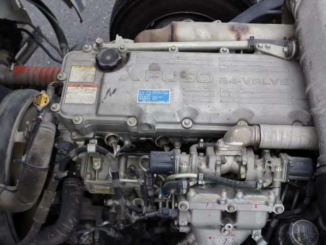 MITSUBISHI FUSOU FIGHTER 2011