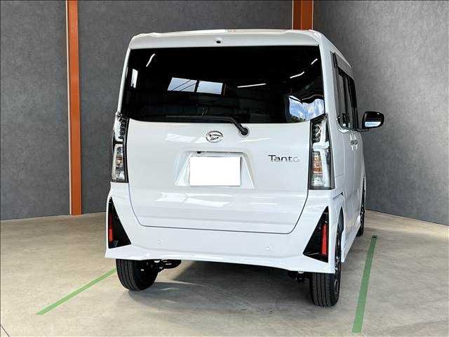 DAIHATSU TANTO CUSTOM 2025