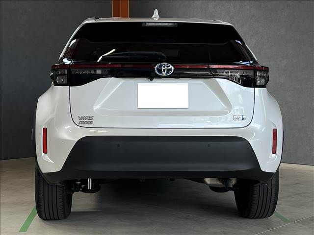 TOYOTA YARIS CROSS HYBRID 2023