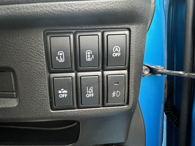 SUZUKI Spacia custom Z 2017