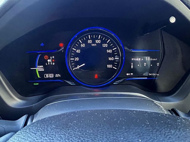 HONDA VEZEL HYBRID 2014