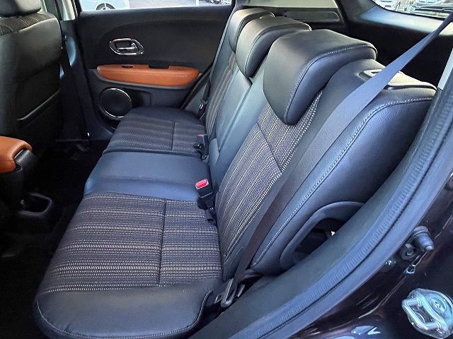 HONDA VEZEL HYBRID 2014