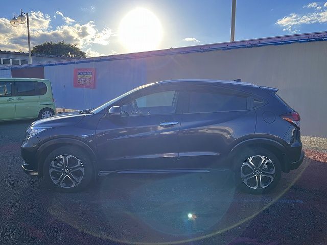 HONDA VEZEL HYBRID 2014